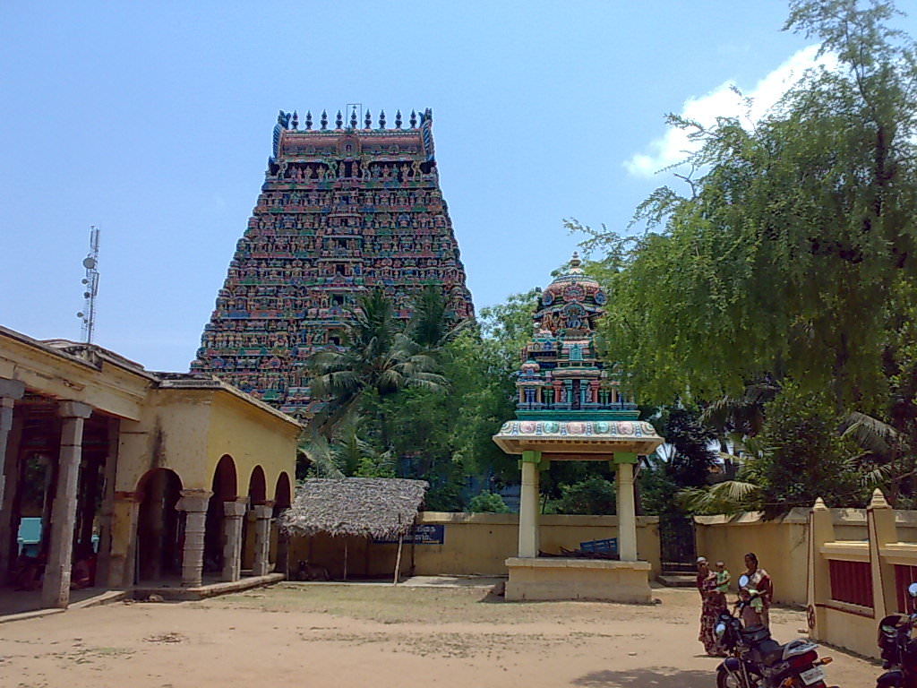 adi-kumbeswarar-temple-kumbakonam