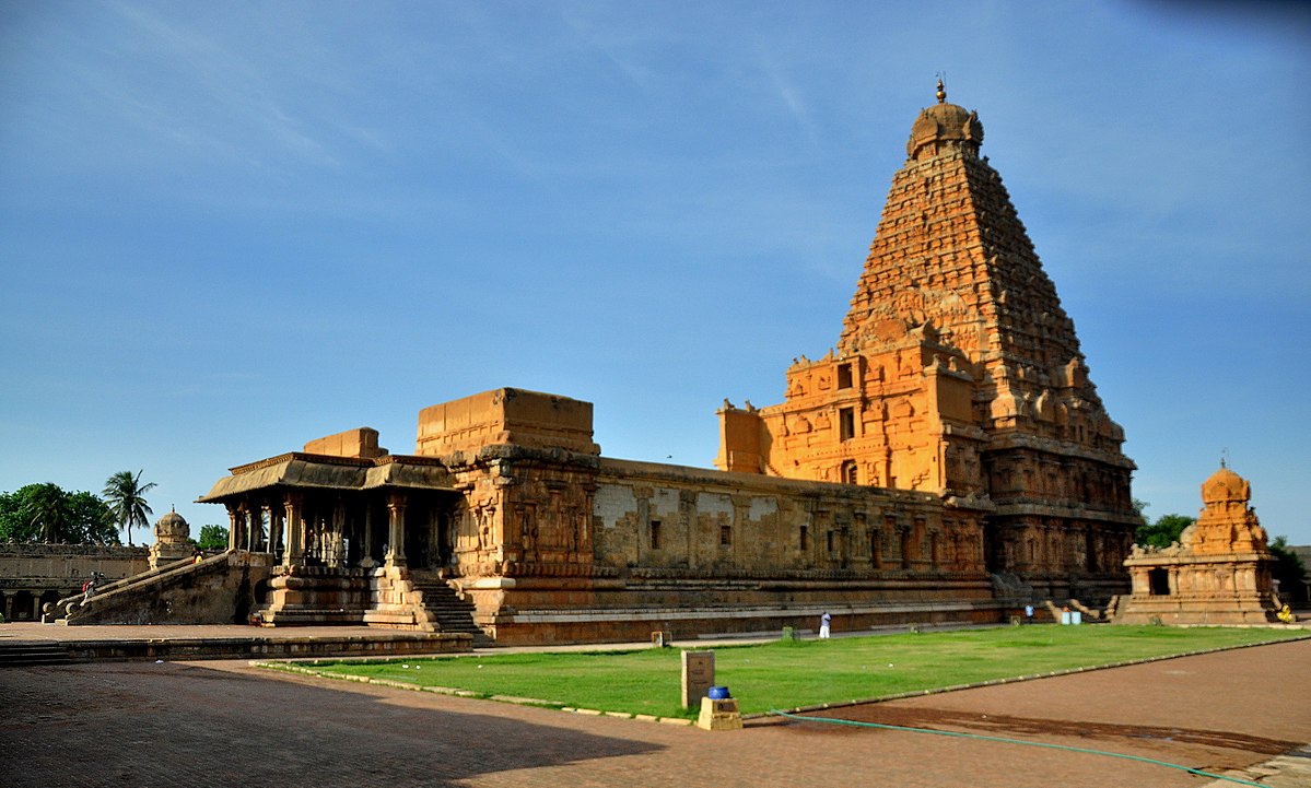 brihadeeshwara-temple-tanjavur