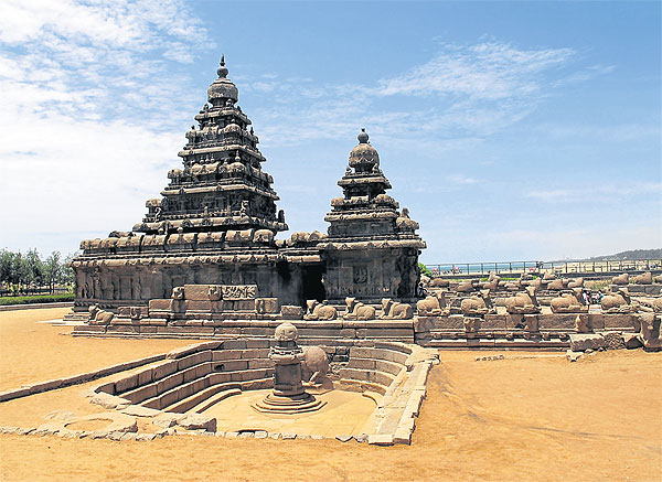 group-of-monuments-at-mahabalipuram